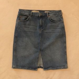 Pilcro and the Letterpress Denim Skirt